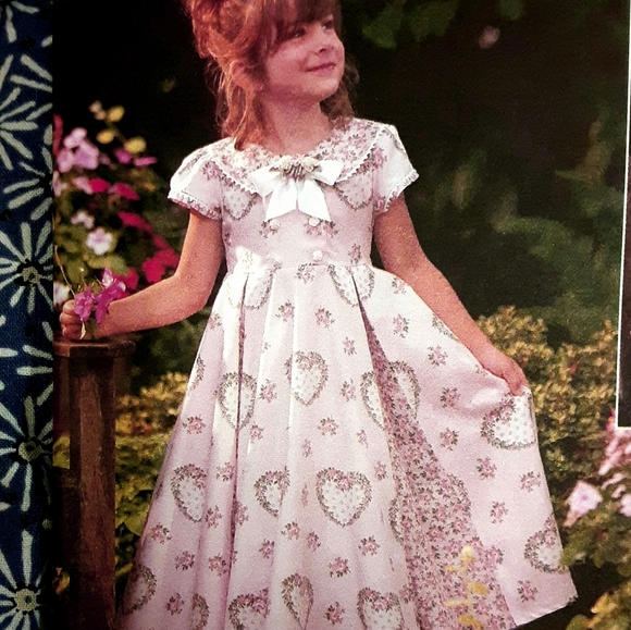 Daisy KINGDOM Dresses New Uncut Daisy Kingdom Little Girls Fancy